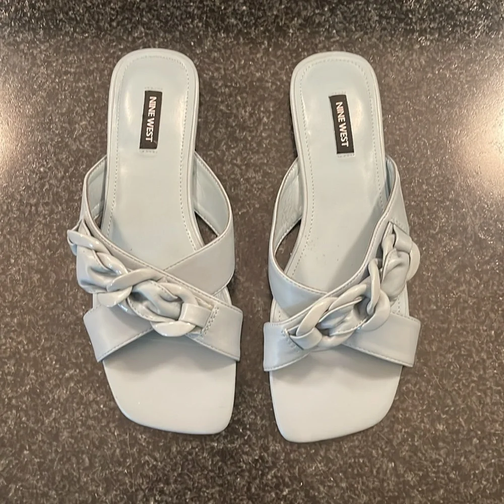 Nine West Sandals. New, Never Worn - Picture 2 of 5